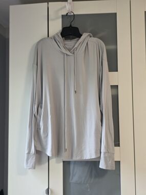 Nine West Light Gray Men's Hooded Pullover
